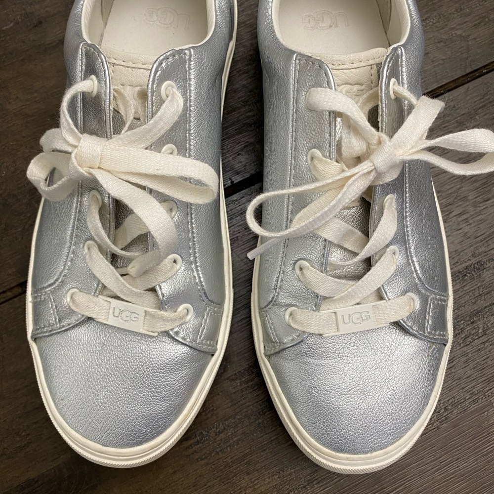 UGG Women's Sneakers ZILO Metallic Silver